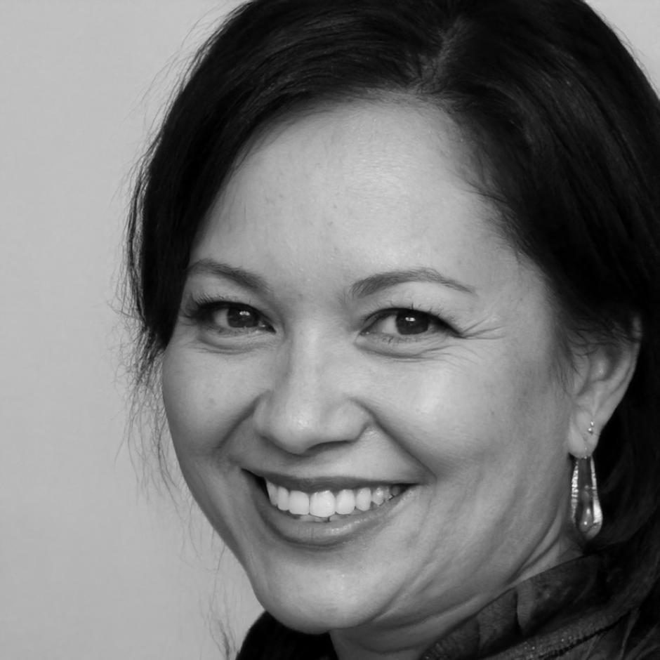 Carmen Rodriguez, Analista Financiera